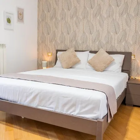 Rinascimento I Residence&pool * Roma
